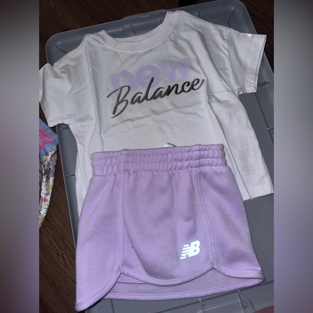 NEW BALANCE Lavender Fleece Shorts